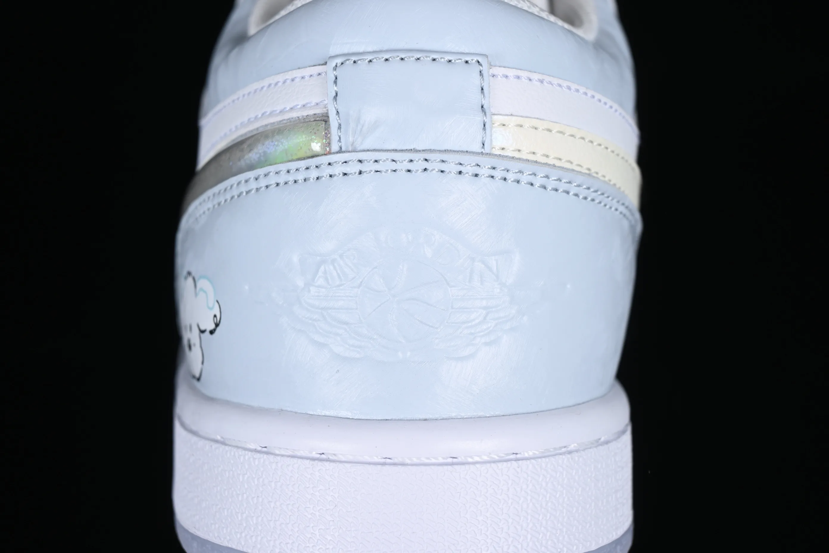 All categories Air Jordan Jordan series basketball shoes Air Jordan 1 Low Air Jordan 1 Low AJ1 Joe 1 Christmas customization Ice and Snow Puppy Low-top cultural and casual sneakers FQ9112-100
